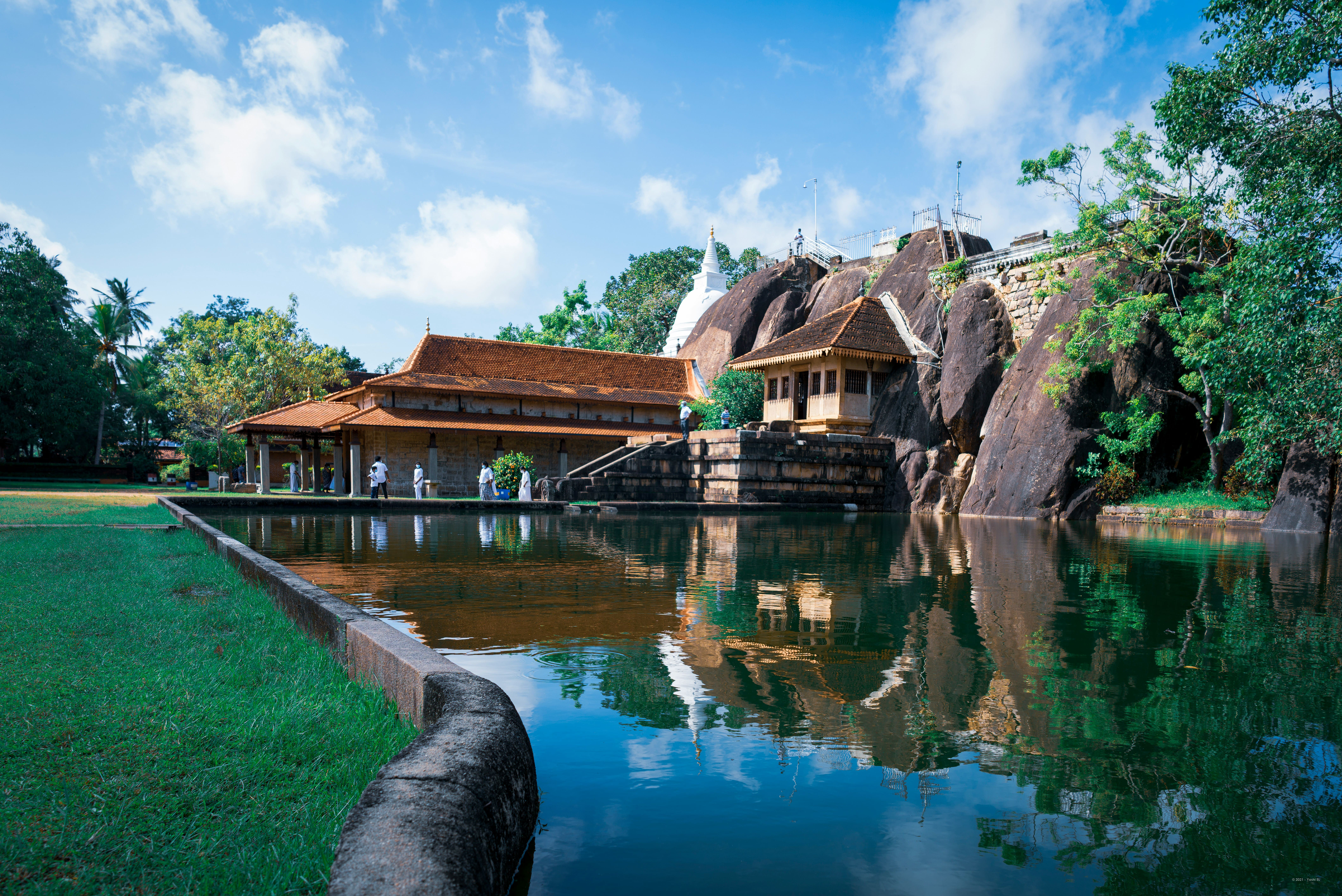 Isurumuniya Vihara