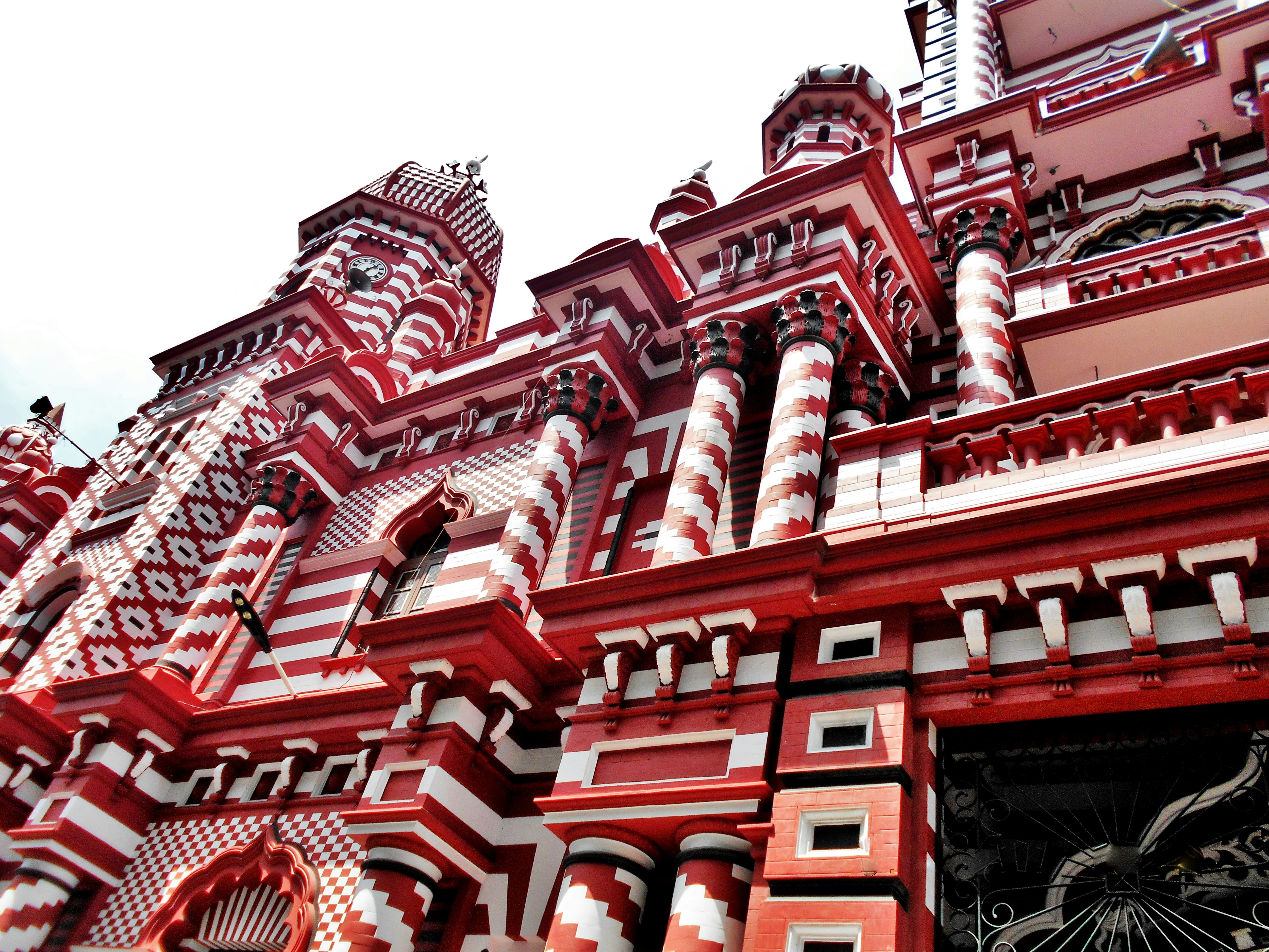 Pettah Market and Red Mosque
