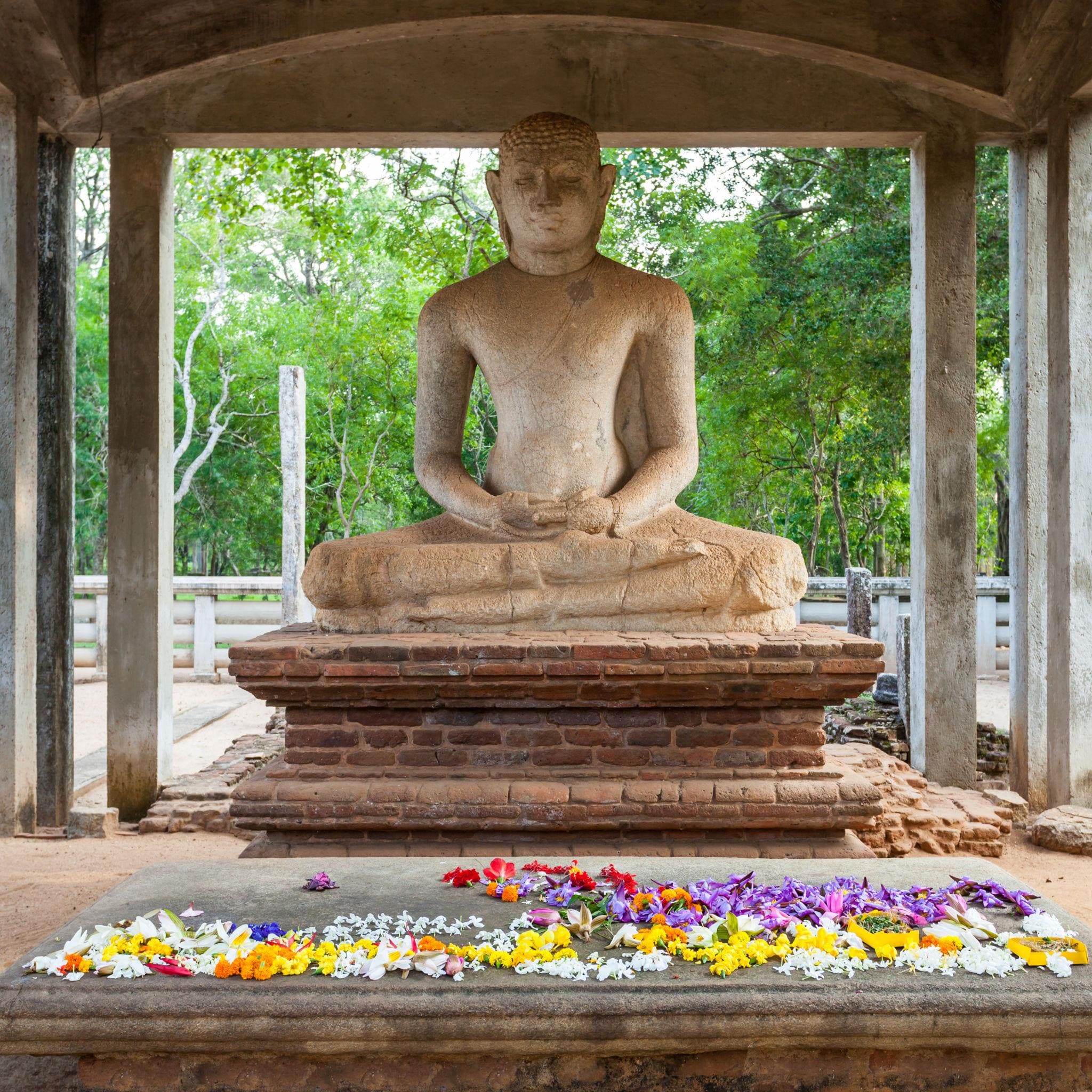 Ruwanweliseya Stupa, Anuradhapura