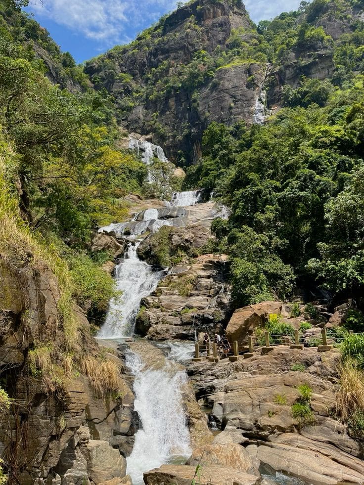 Ravana Waterfall en route to Yala