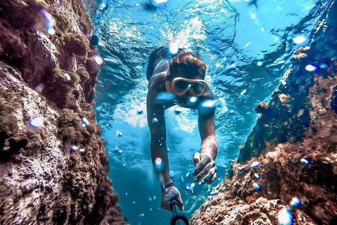 Deep-sea diving in Bentota