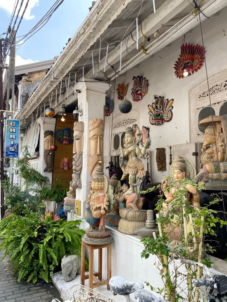 Boutique shops in Galle Fort